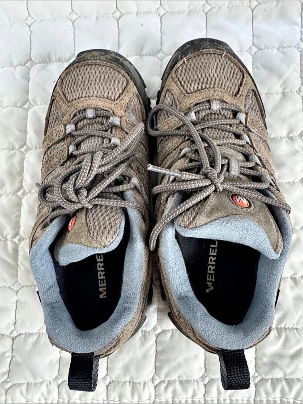 Merrell Women's Moab 3 Waterproof Hiking Shoes - Picture 8 of 10